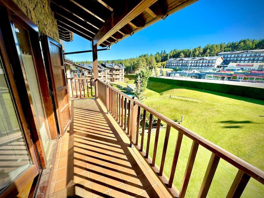 Atico Duplex A Pie De Pistas De Esqui Bed & Breakfast Ла Молина Екстериор снимка